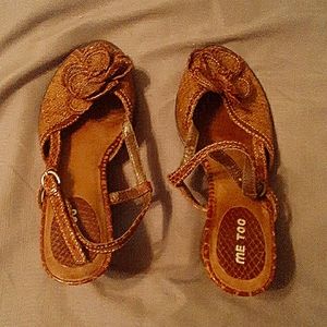 Me Too Dress shoes size 5, chocolate
